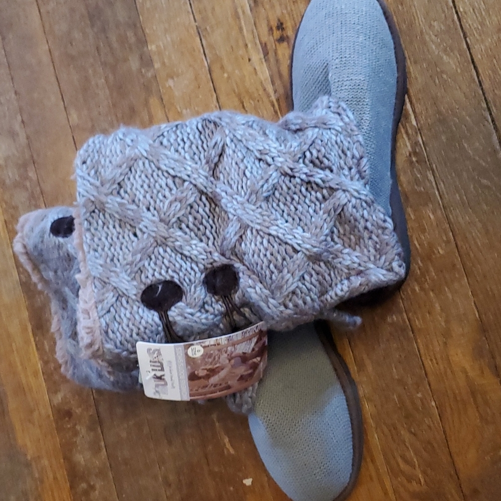 Muk Luk winter boots